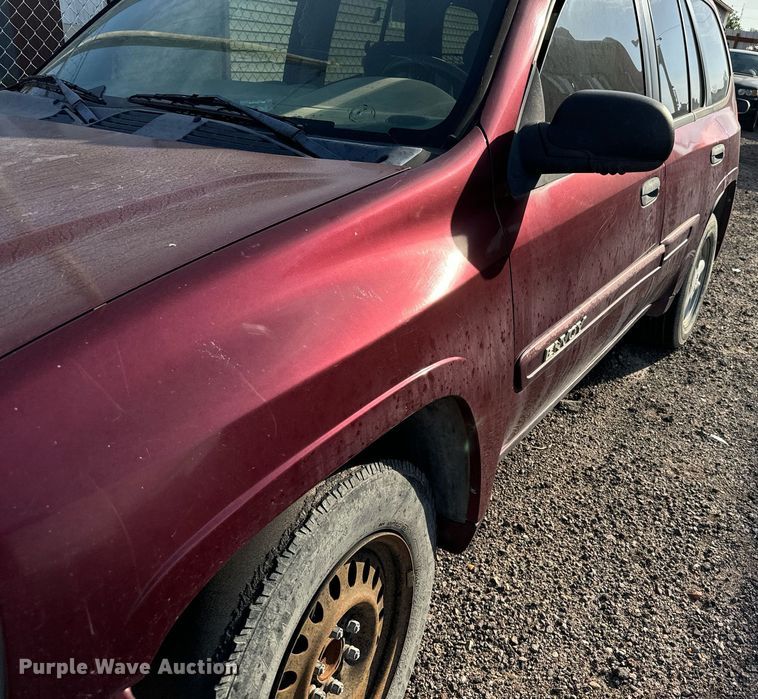 image for item DX3648 2004 GMC  Envoy SUV