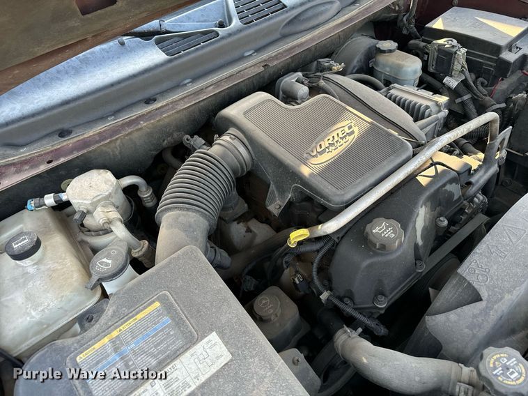 image for item DX3648 2004 GMC  Envoy SUV