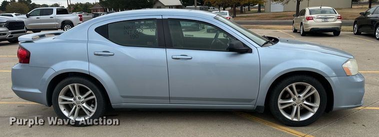 image for item DX3724 2013 Dodge Avenger 