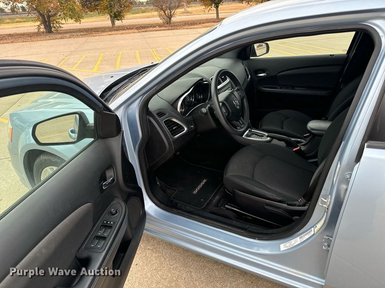 image for item DX3724 2013 Dodge Avenger 