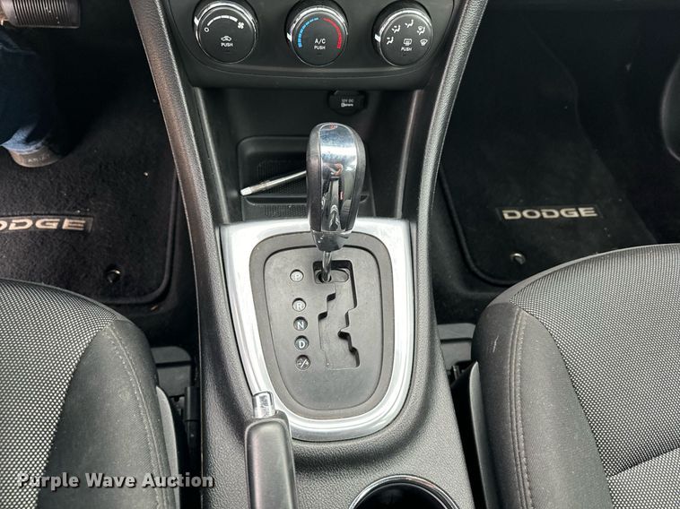 image for item DX3724 2013 Dodge Avenger 