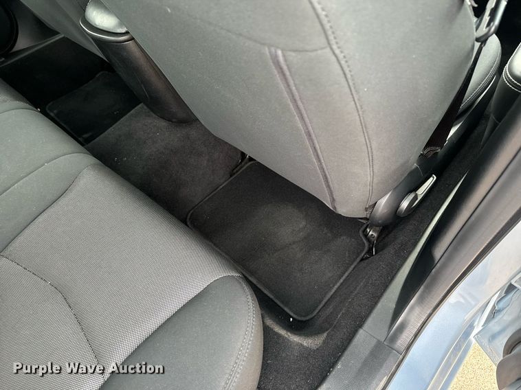 image for item DX3724 2013 Dodge Avenger 