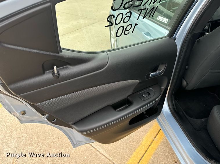 image for item DX3724 2013 Dodge Avenger 