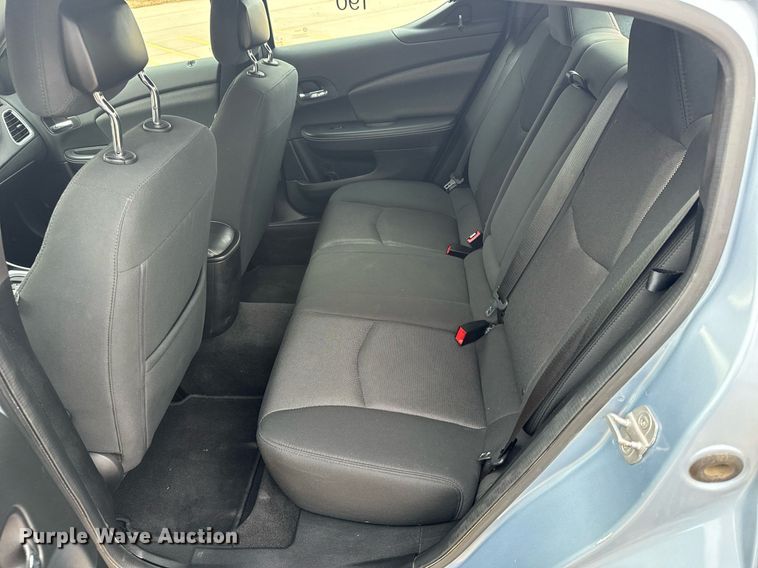 image for item DX3724 2013 Dodge Avenger 