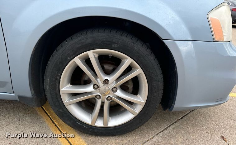 image for item DX3724 2013 Dodge Avenger 