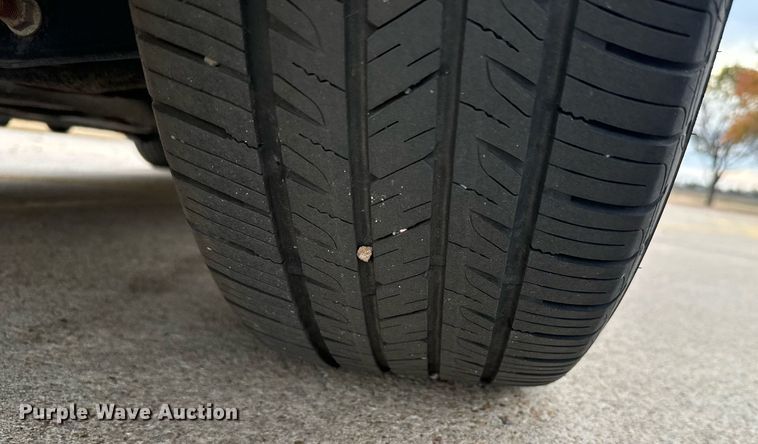 image for item DX3724 2013 Dodge Avenger 