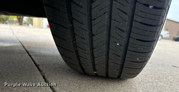 image for item DX3724 2013 Dodge Avenger 