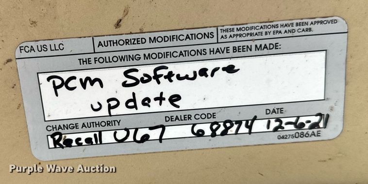 image for item DX3725 2011 Chrysler 200 