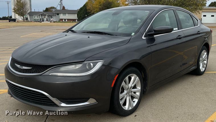 image for item DX3726 2017 Chrysler  200 