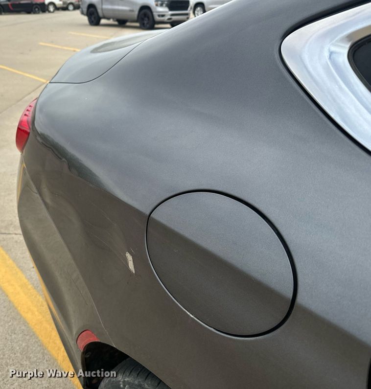 image for item DX3726 2017 Chrysler  200 