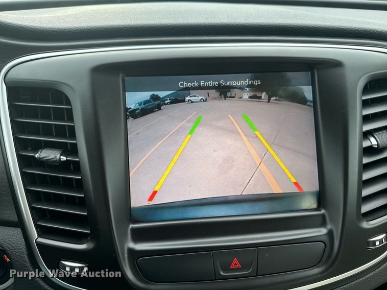 image for item DX3726 2017 Chrysler  200 