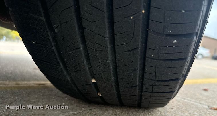 image for item DX3726 2017 Chrysler  200 