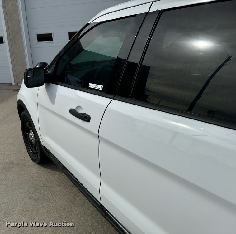 image for item DX3729 2013 Ford Explorer Police Interceptor SUV
