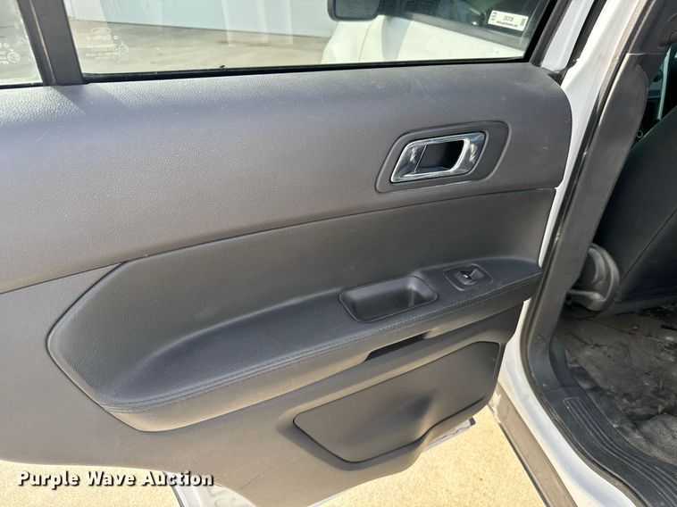 image for item DX3729 2013 Ford Explorer Police Interceptor SUV