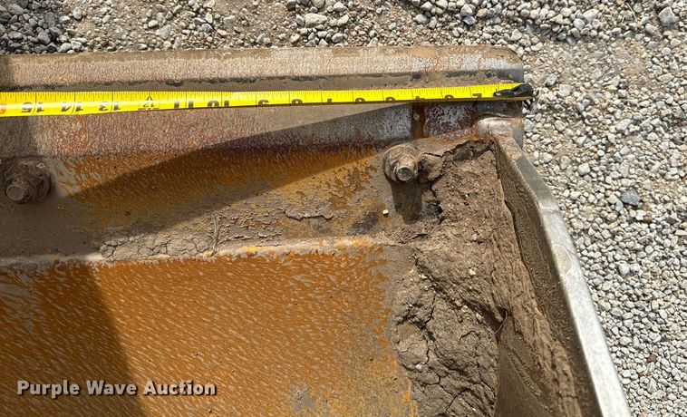 image for item DX3731 2010 John Deere 310J backhoe