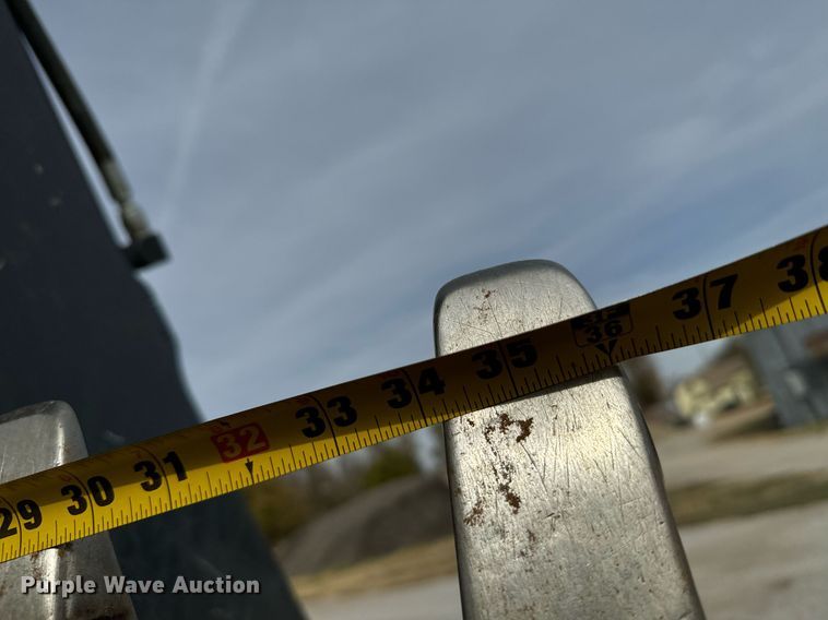 image for item DX3731 2010 John Deere 310J backhoe