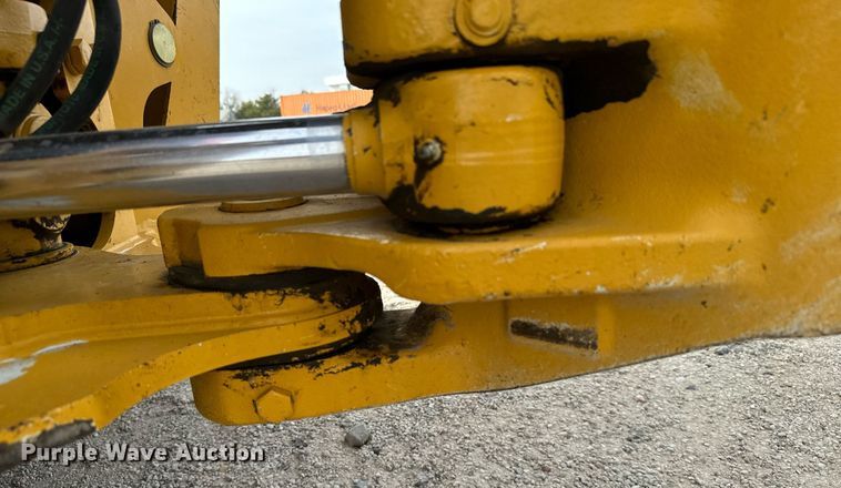 image for item DX3731 2010 John Deere 310J backhoe