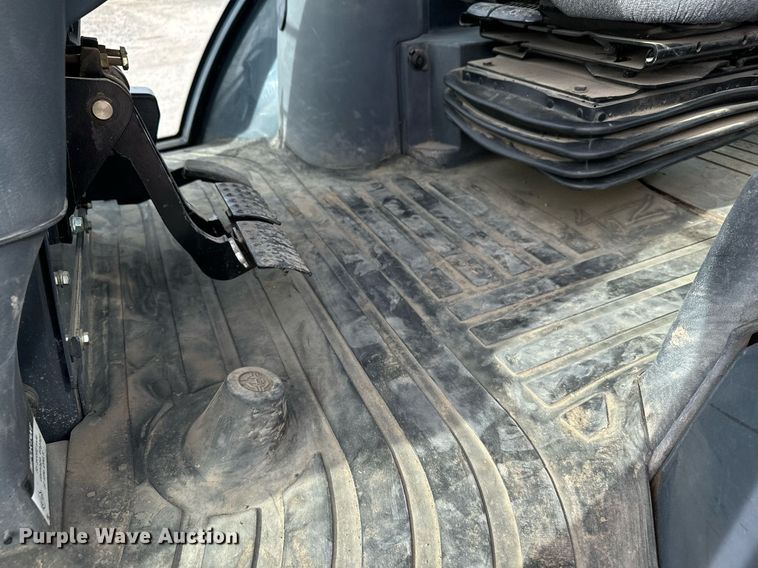 image for item DX3731 2010 John Deere 310J backhoe