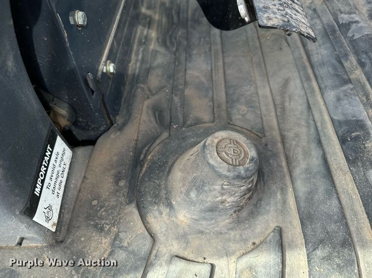 image for item DX3731 2010 John Deere 310J backhoe