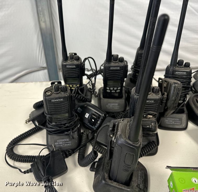 image for item DX3740 Emergency radios