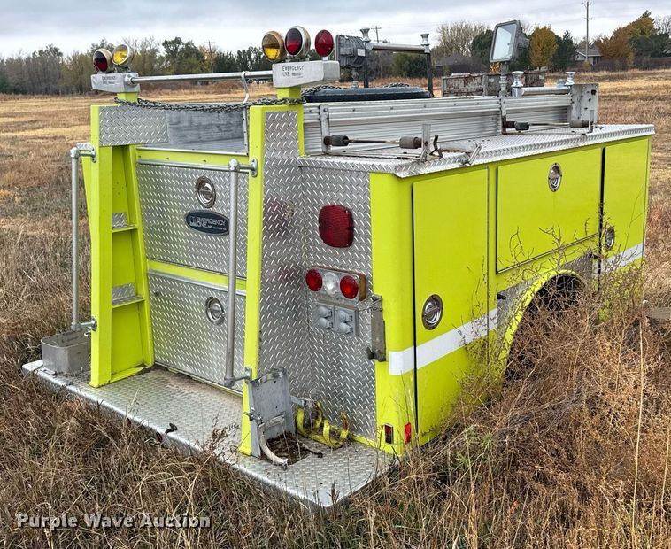 image for item DX3741 Emergency One fire truck pumper bed