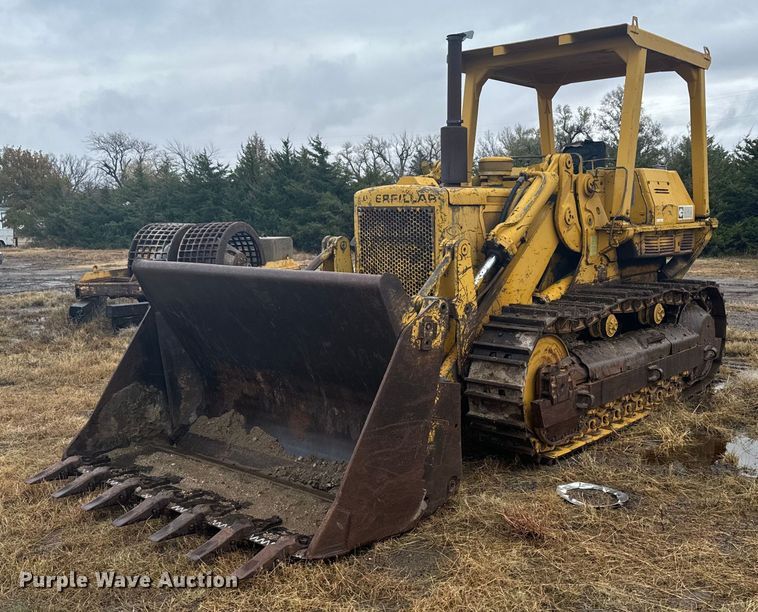 image for item DX3742 1977 Caterpillar 977L track loader