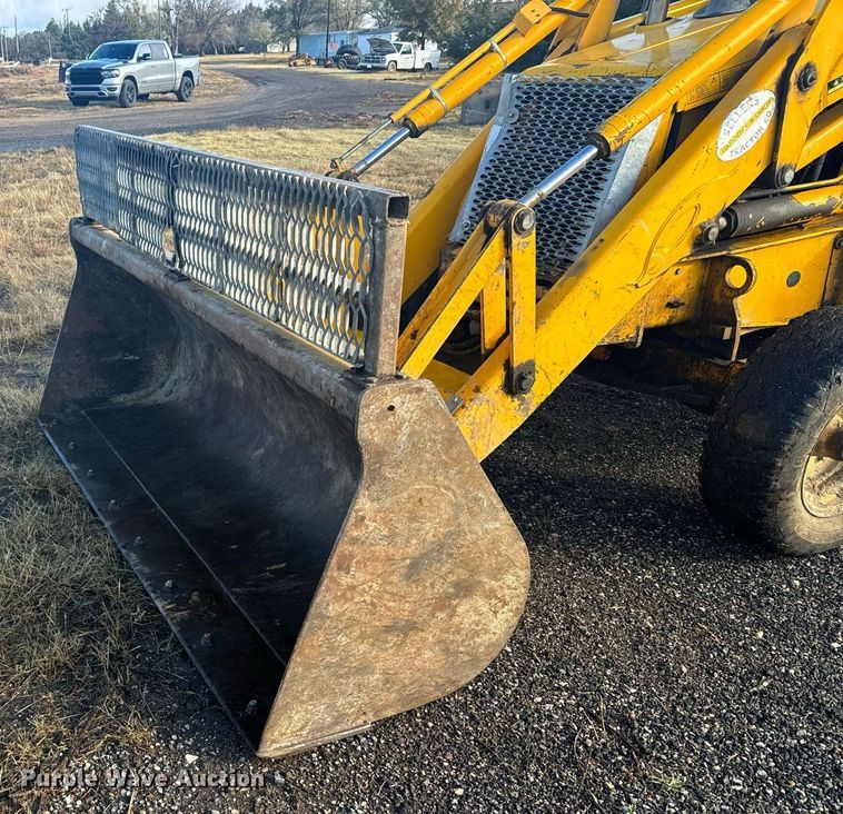 image for item DX3743 1994 JCB 214 backhoe