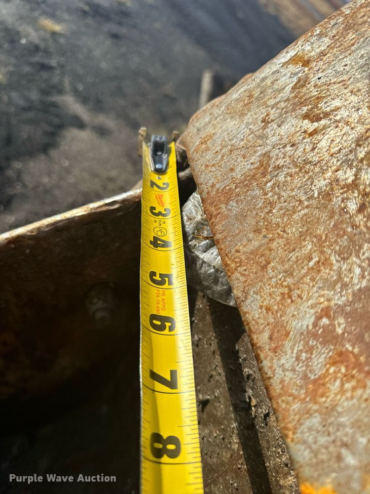 image for item DX3743 1994 JCB 214 backhoe