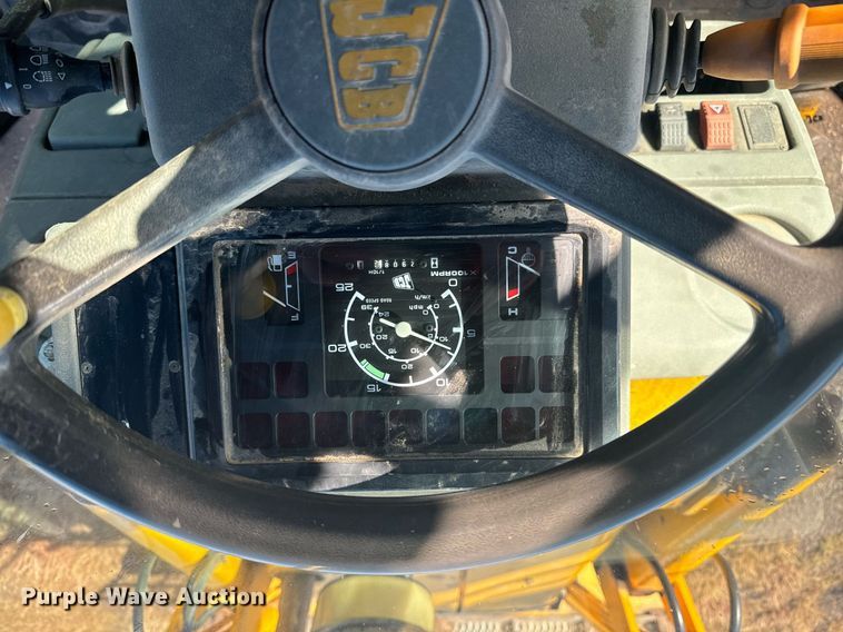 image for item DX3743 1994 JCB 214 backhoe