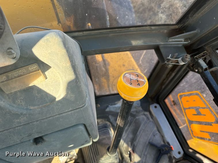 image for item DX3743 1994 JCB 214 backhoe