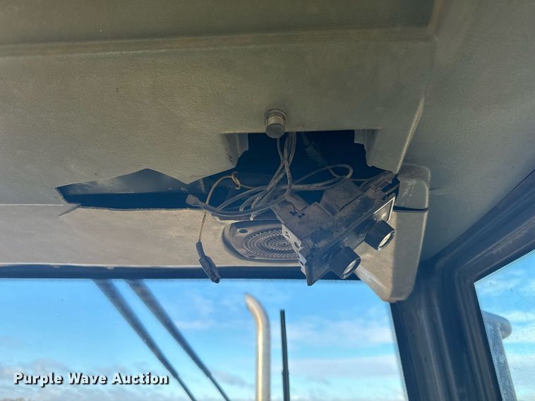 image for item DX3743 1994 JCB 214 backhoe