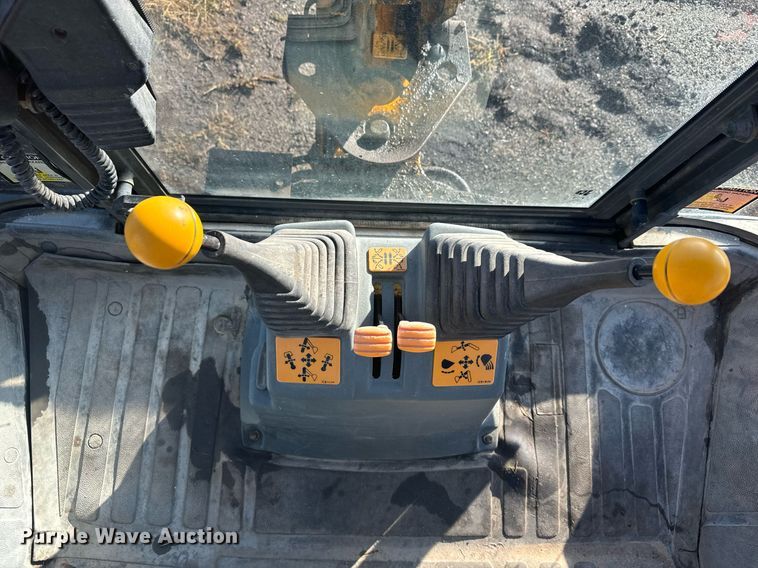 image for item DX3743 1994 JCB 214 backhoe