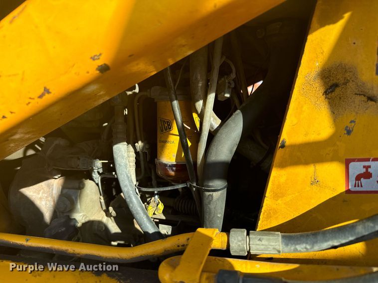 image for item DX3743 1994 JCB 214 backhoe