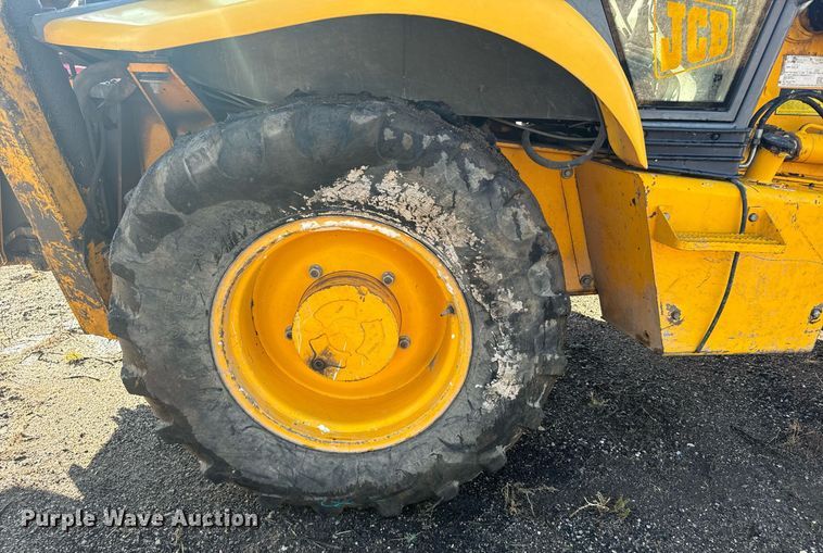 image for item DX3743 1994 JCB 214 backhoe