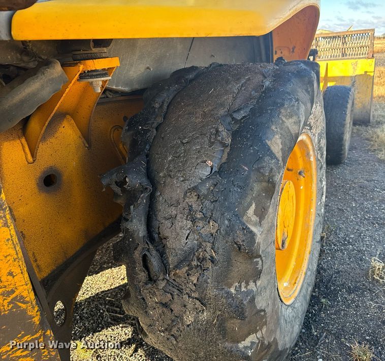 image for item DX3743 1994 JCB 214 backhoe