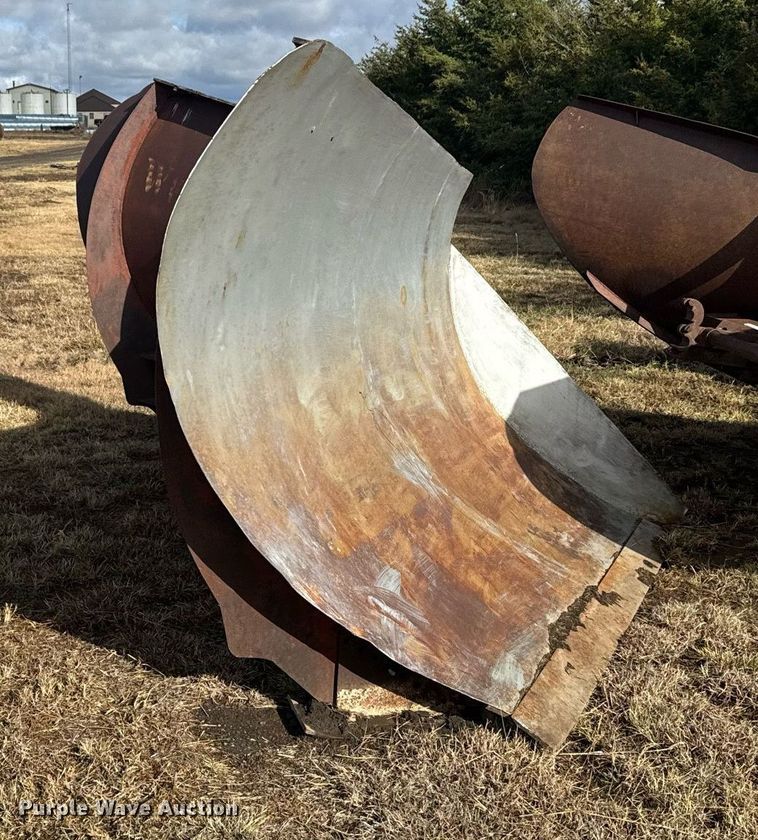 image for item DX3746 Wentz AA1940 V-plow