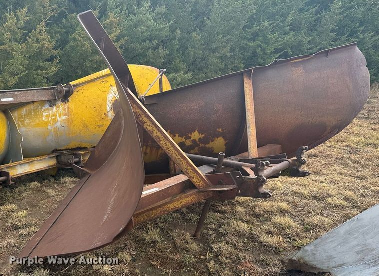 image for item DX3747 V-plow