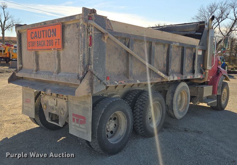 image for item EE7908 2005 Sterling L-Line dump truck