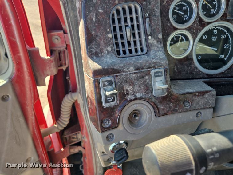 image for item EE7908 2005 Sterling L-Line dump truck