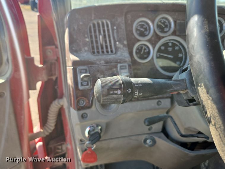 image for item EE7908 2005 Sterling L-Line dump truck