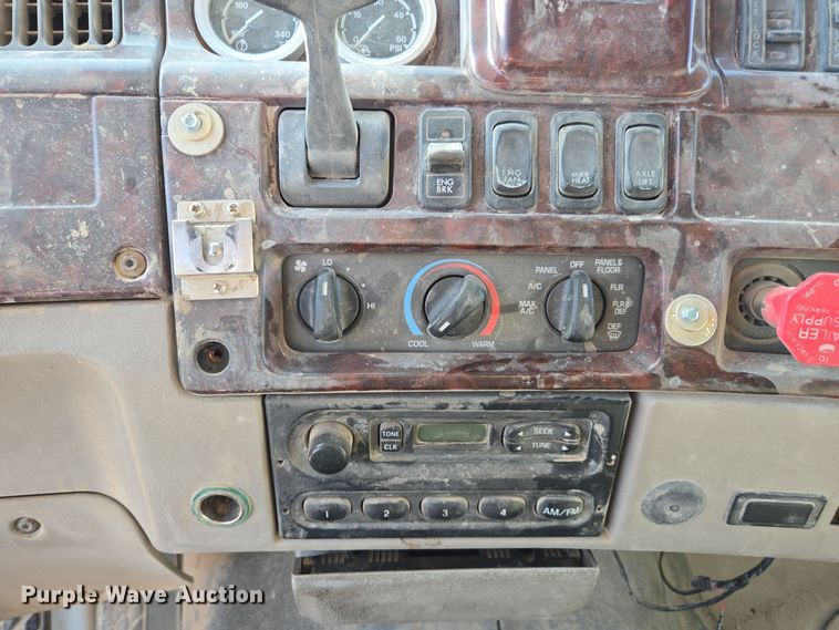 image for item EE7908 2005 Sterling L-Line dump truck
