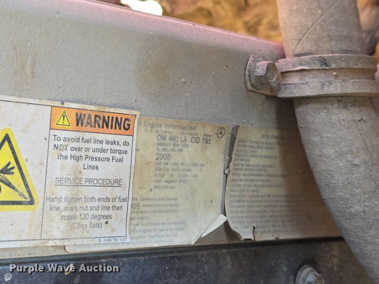 image for item EE7908 2005 Sterling L-Line dump truck