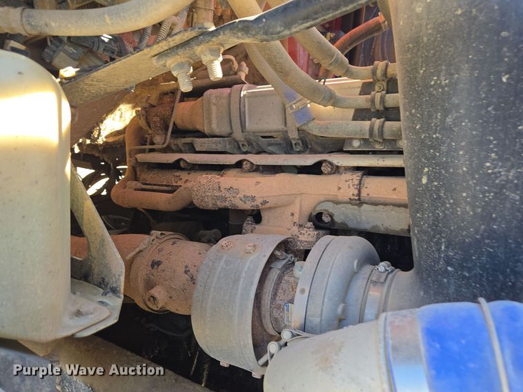 image for item EE7908 2005 Sterling L-Line dump truck