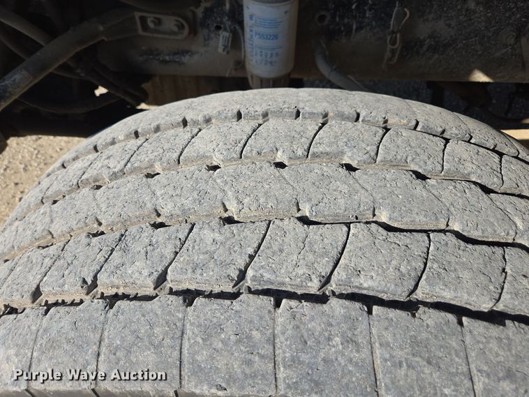 image for item EE7908 2005 Sterling L-Line dump truck