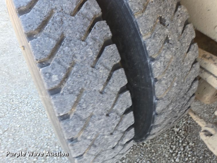 image for item EE7908 2005 Sterling L-Line dump truck