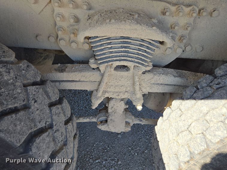 image for item EE7908 2005 Sterling L-Line dump truck