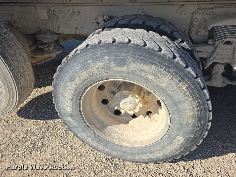 image for item EE7908 2005 Sterling L-Line dump truck
