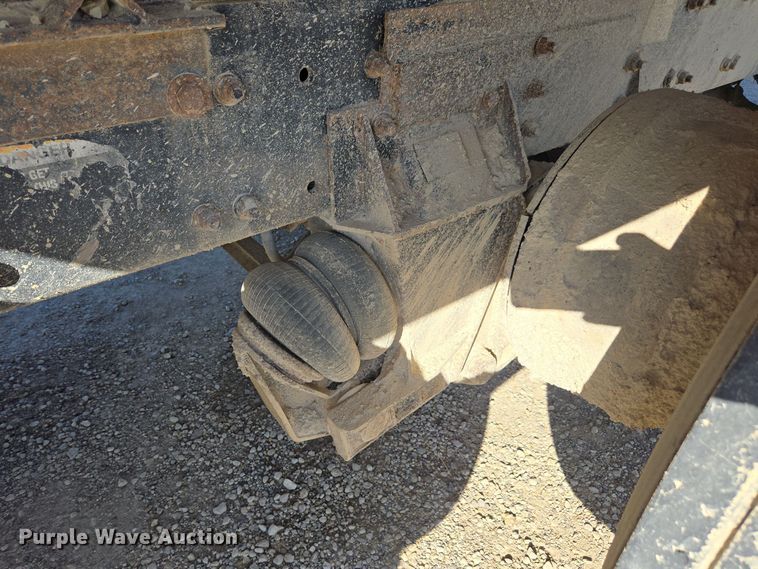 image for item EE7908 2005 Sterling L-Line dump truck