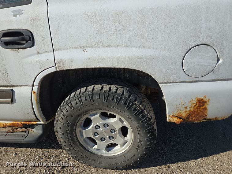 image for item EE7909 2005 Chevrolet Tahoe SUV