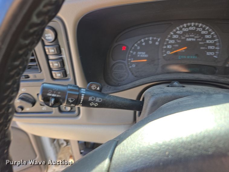 image for item EE7909 2005 Chevrolet Tahoe SUV